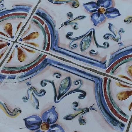 Bea فندق مبيت وإفطار 4*