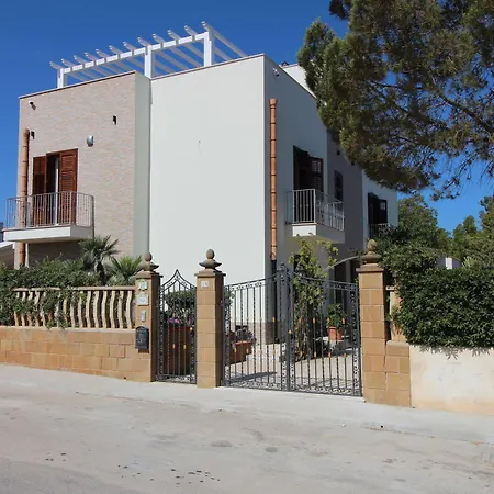 فندق مبيت وإفطار Bea 4*