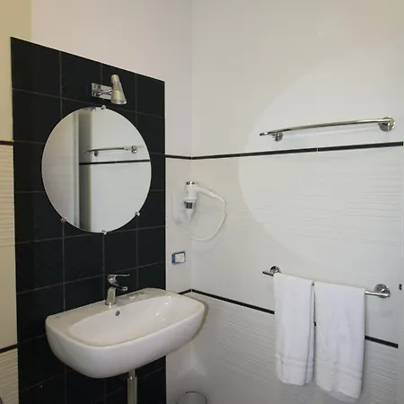 Bea Bed & Breakfast 4*
