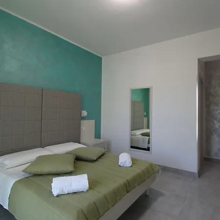 Bea Bed & Breakfast 4*
