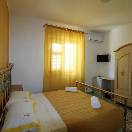 Bed & Breakfast Bea